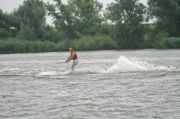 Ad is waterskiing