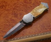 Gold Coast. Jerry Corbit Pearl and Mosaic Folding Knife