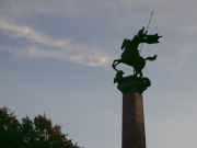 Памятник Георгию-победоносцу