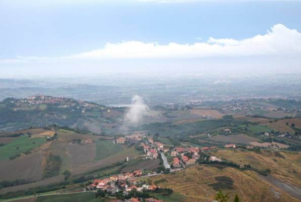 ���-������