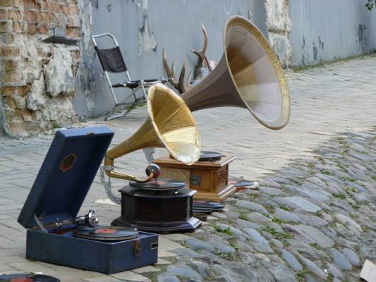 ����������