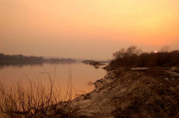 Oka river (april)