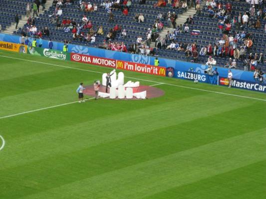 Salzburg,14/06/08,Stadion Salzburg Wals-Siezenheim,before the match Greece vs Russia