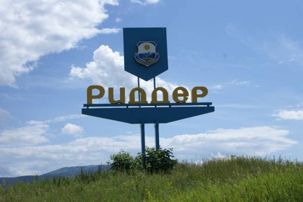 ���������  �����