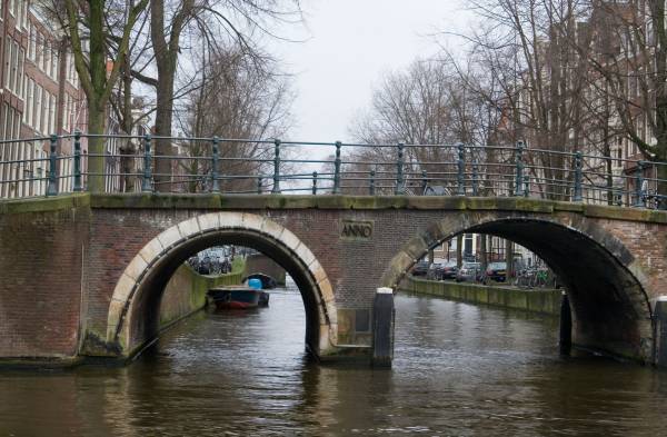 ����� �������