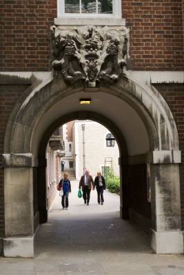 ���� �����